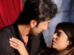 Ranbir Kapoor recreates iconic scene from YJHD with RJ Karishma and Vaani Kapoor