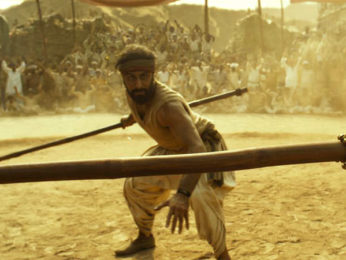 Shamshera Box Office Estimate Day 4: CRASHES by 70% on Monday; collects Rs. 3 crores to emerge a DISASTER Shamshera Box Office Estimate Day 4: CRASHES by 70% on Monday; collects Rs. 3 crores to emerge a DISASTER