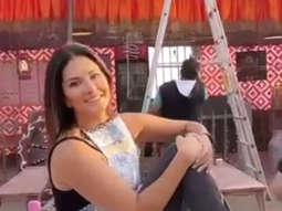 Sunny Leone’s weird combo of push ups and fries