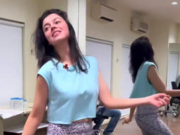 Happy and cheerful Divya Khosla Kumar!
