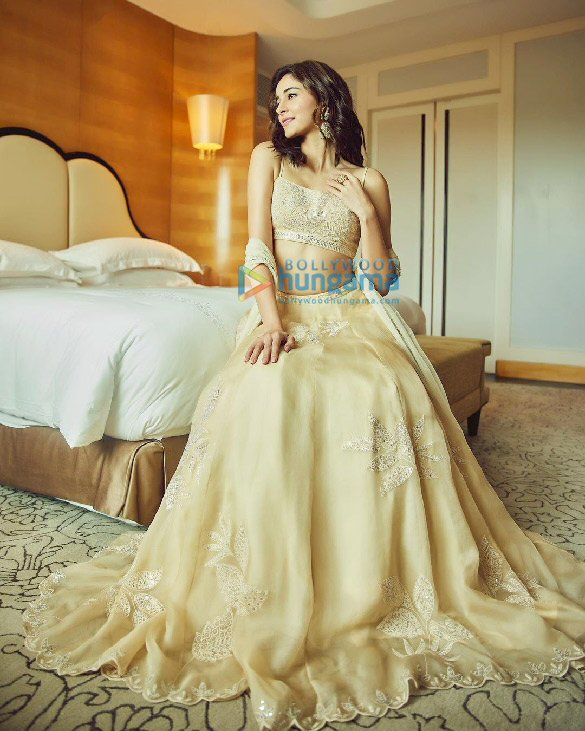 ananya panday 3 100