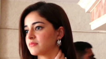 Ananya Panday looks like a ray of sunshine as she poses with Vijay Deverakonda
