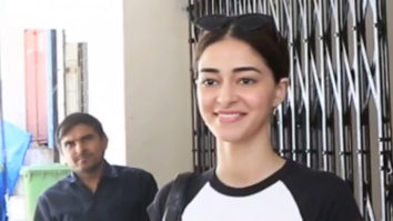 Ananya Panday poses for paps in a casual outfit