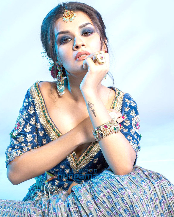 avneet kaur 1 17