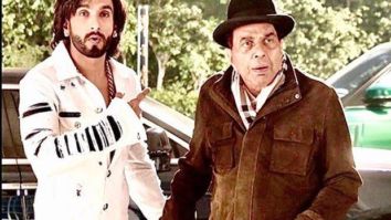 Dharmendra shares a candid photo with Rocky Aur Rani Ki Prem Kahani co-star Ranveer Singh, see photo