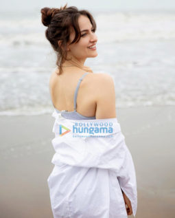 Celebrity Photos of Elli AvrRam