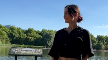 Elli AvrRam shares her Sunday throwback