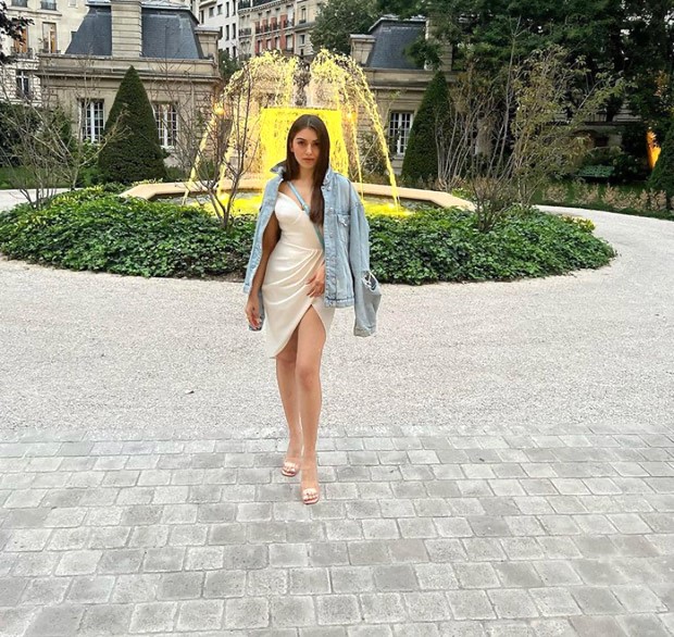 Hansika Motwani looks smouldering on vacation in Paris wearing white satin outfit Hansika Motwani looks smouldering on vacation in Paris wearing white satin outfit