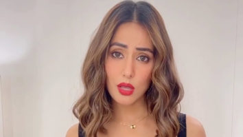 Hina Khan channeling her inner Poo!