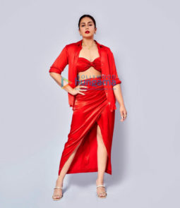 Celebrity Photos of Huma Qureshi