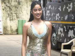 Janhvi Kapoor out for Good Luck Jerry promotion in beautiful golden outfit
