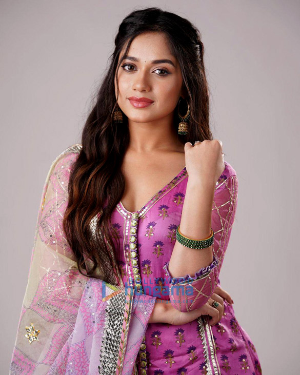 jannat zubair rahmani 1 31