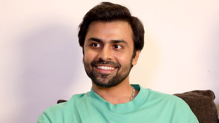 Jitendra Kumar: “I once waited for a girl in the rain for 8 hours” | Rapid Fire Jitendra Kumar: “I once waited for a girl in the rain for 8 hours” | Rapid Fire