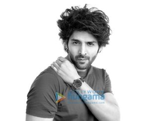 Celeb Photos Of Kartik Aaryan