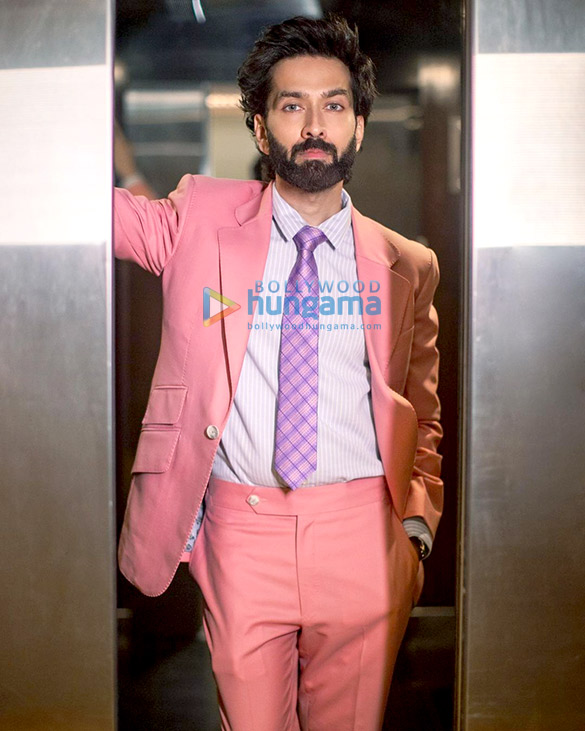 nakuul mehta 3 2
