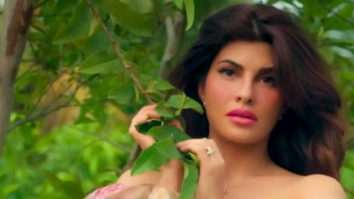 Nature’s beauty and mesmerizing Jacqueline Fernandez is the best combination ever