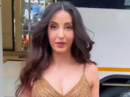 Nora Fatehi looks like a goddess in golden outfit