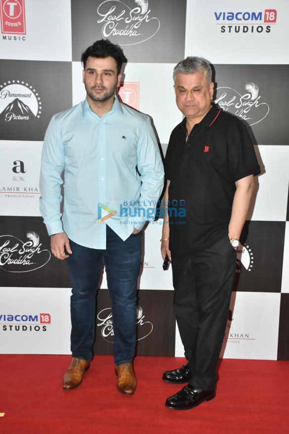 photos aamir khan kiran rao kareena kapoor khan saif ali khan and others attend red carpet premiere of laal singh chaddha 008866 1