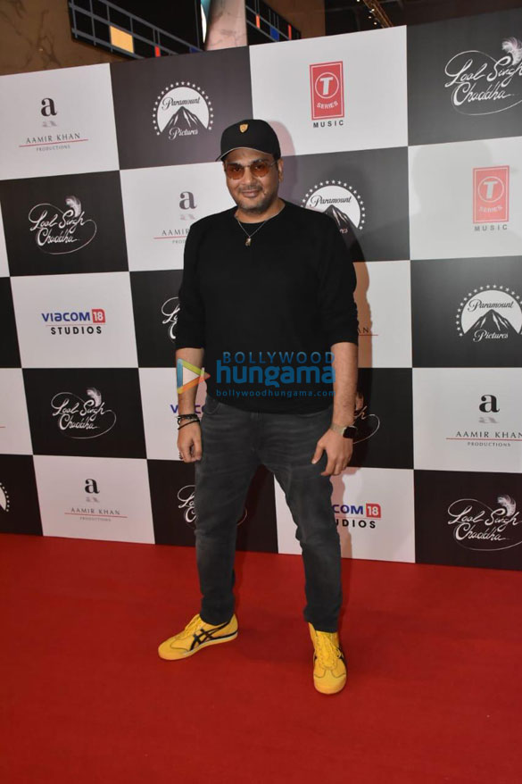 photos aamir khan kiran rao kareena kapoor khan saif ali khan and others attend red carpet premiere of laal singh chaddha 1198 16