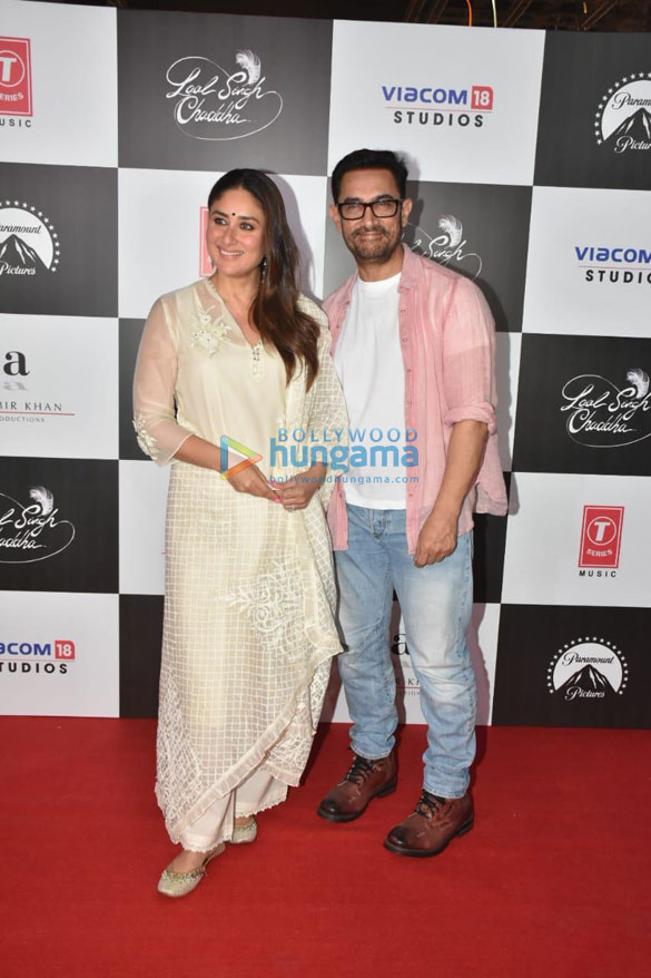 photos aamir khan kiran rao kareena kapoor khan saif ali khan and others attend red carpet premiere of laal singh chaddha 6