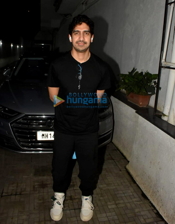 photos alia bhatt ayan mukerji snapped at karan johars office 5