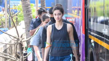 Photos: Ananya Panday snapped on location of a shoot