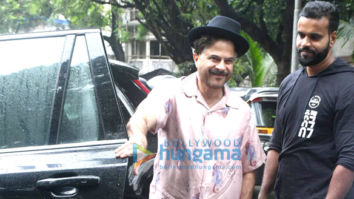 Photos: Anil Kapoor snapped in Bandra