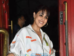 Photos: Cast of Trial Period celebrate the shooting wrap of the film