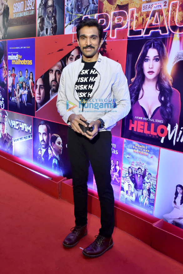 photos celebs at red carpet of house of applause 41