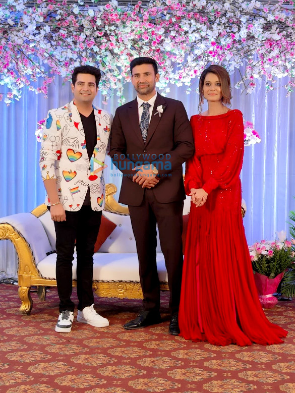 photos celebs attend the wedding reception of payal rohatgi and sangram singh 3 3