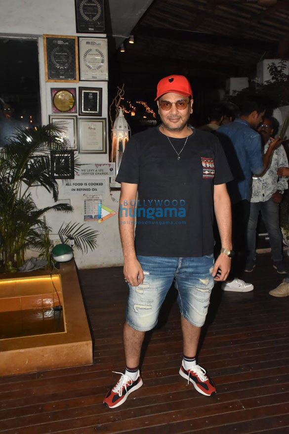 photos celebs grace the wrap up party of the film bas karo aunty at olive 667 2
