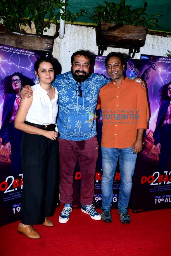photos celebs snapped at do baara screening in mumbai 4