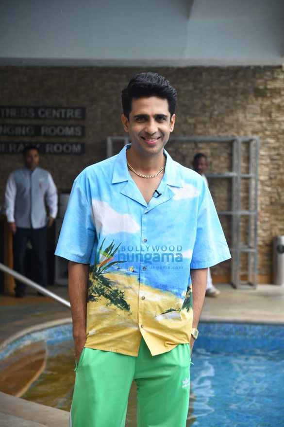 photos gulshan devaiah and drashti dhami promote duranga web series at sun and sand juhu 6