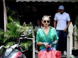 Photos: Jackky Bhagnani and Rakul Preet Singh spotted outside a cafe in Bandra