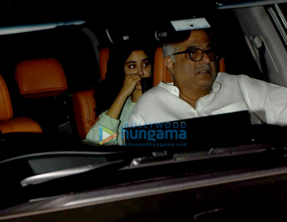 photos janhvi kapoor and boney kapoor snapped at arjun kapoors house 4