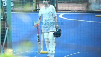 Photos: Janhvi Kapoor snapped during cricket training for Mr. And Mrs. Mahi in Juhu