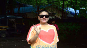 Photos: Kareena Kapoor Khan spotted at Mehboob Studio in Bandra