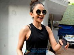 Photos: Rakul Preet Singh snapped in Andheri