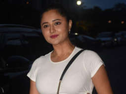 Photos: Rashami Desai snapped in Mumbai