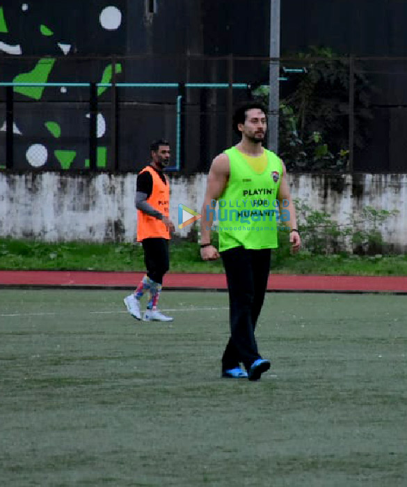 photos tiger shroff snapped at a football ground 3