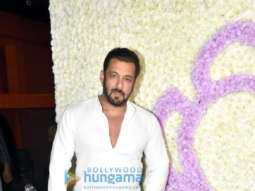 Photos: Salman Khan, Katrina Kaif, Vicky Kaushal and others snapped at Arpita Khan’s home on the occasion of Ganesh Chaturthi