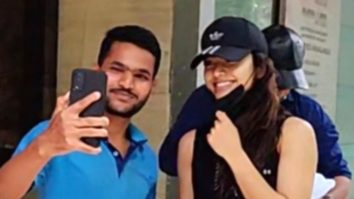 Rashmika Mandanna does a cute pout for paps