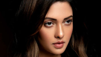 Celeb Photos Of Riya Sen