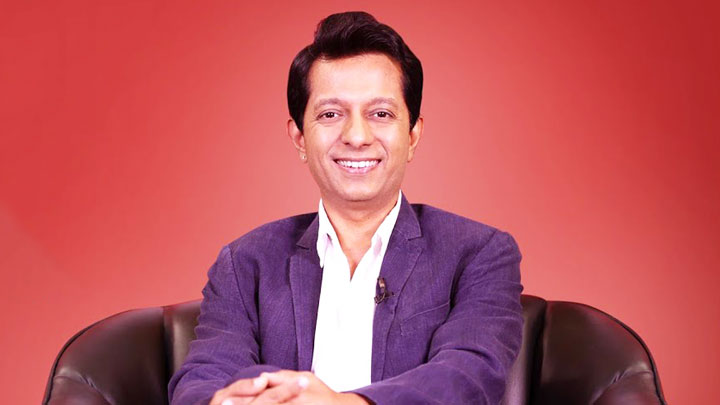 Rohit Khilnani promises unlimited entertainment as the new host of Bollywood Hungama Rohit Khilnani promises unlimited entertainment as the new host of Bollywood Hungama