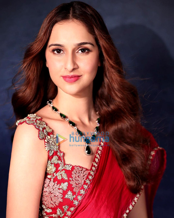 sadia khateeb 3 2