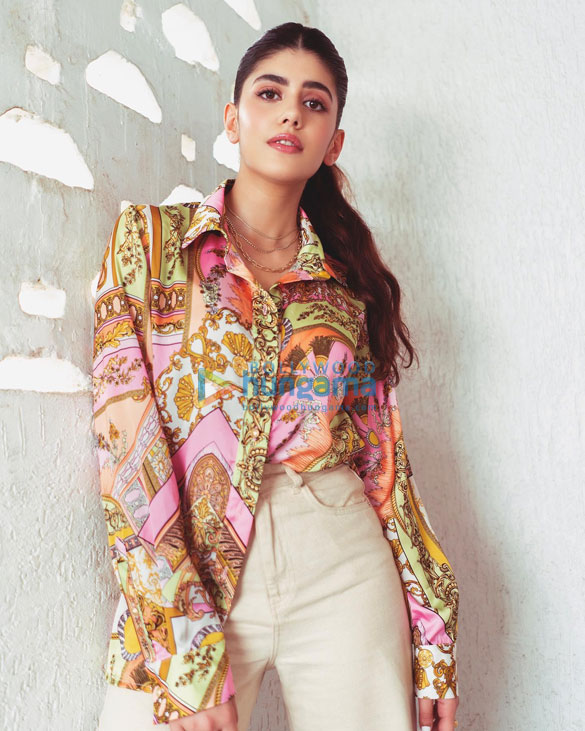 sanjana sanghi 1 76