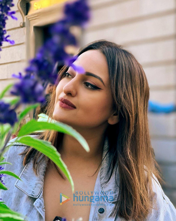 sonakshi sinha 199