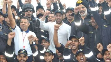 Salman Khan meets the Navy force at INS, Visakhapatnam; spends day with the soldiers