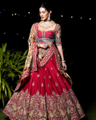 Celeb Photos Of Amyra Dastur