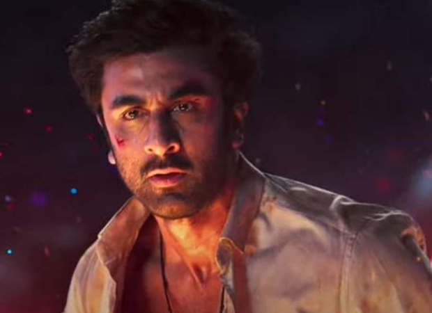 Kareena Kapoor Khan, Janhvi Kapoor, Arjun Kapoor, Varun Dhawan review Brahmastra starring Ranbir Kapoor & Alia Bhatt: 'Packed theatre with audiences cheering and hooting'